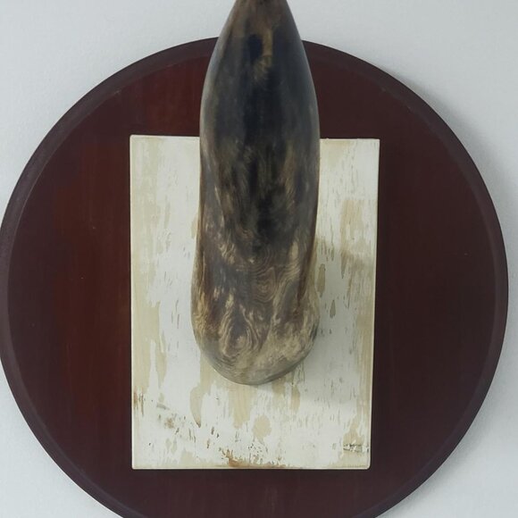 CUSTOM ABSTRACT ART FAUX RHINO 12" WOOD CARVING ON 12' PLAQUE 🦏 - Picture 5 of 12